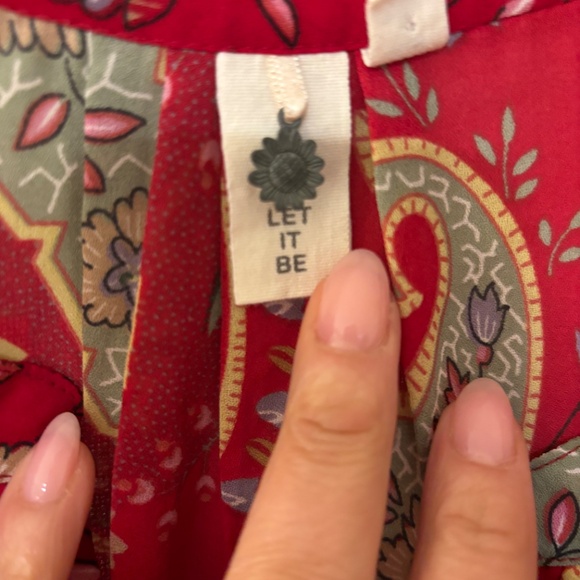 Let It Be / Paisley Print Hi-Low Split Neck Sleeveless Chiffon Blouse / Size M - Picture 2 of 4